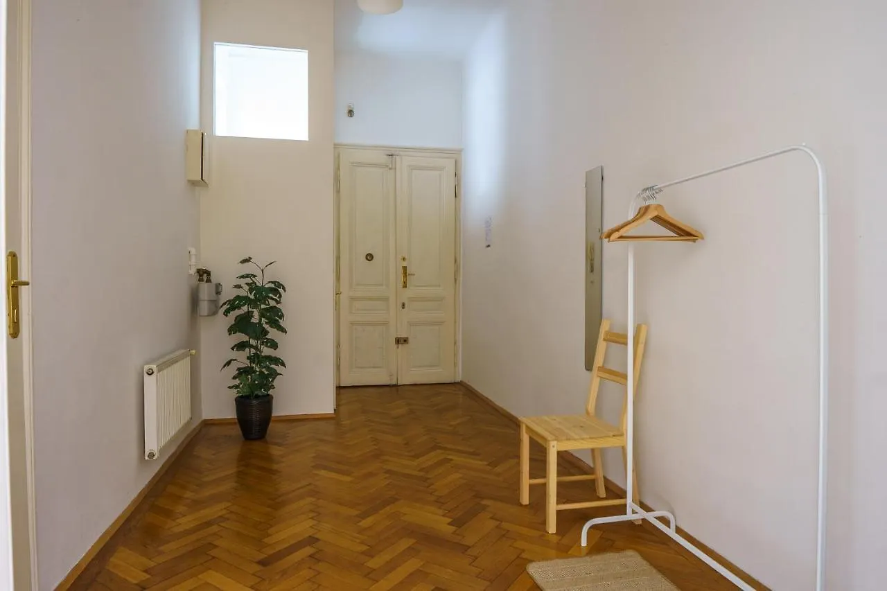 Vienna City Apartment University Austria